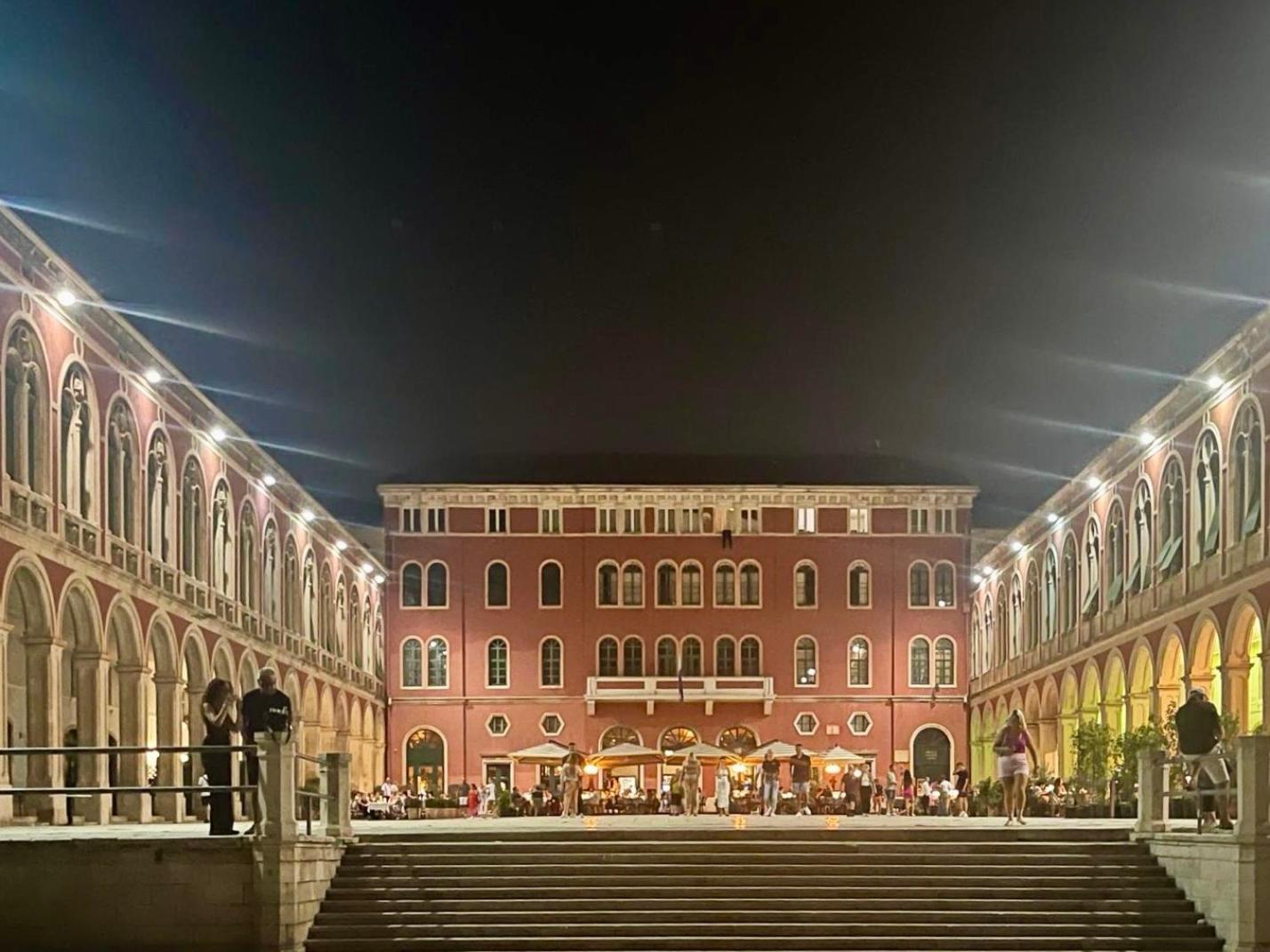 Art Heritage Apartman *